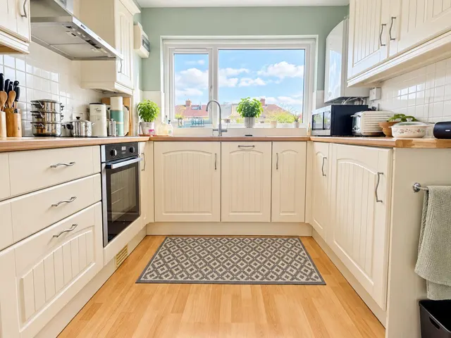 Mount Hill Road, Bristol, BS15, photo 2