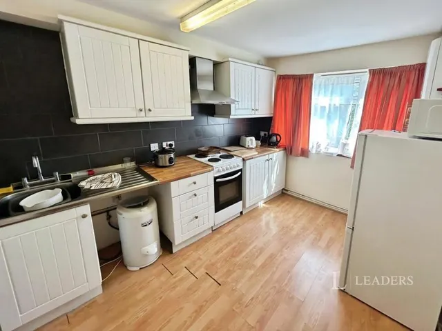 Johnson Road, Uppingham, LE15, photo 3