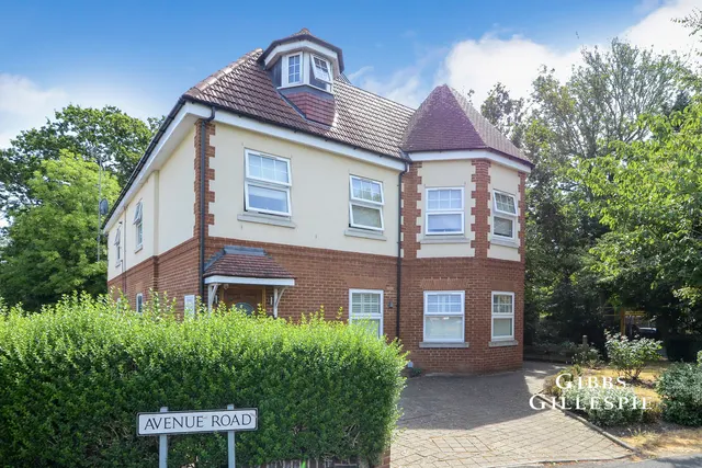 Avenue Road, Pinner Fees Apply, HA5, photo 1