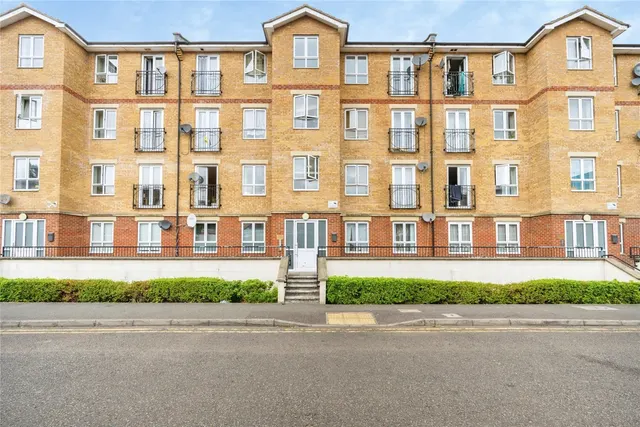 Grove Road, LUTON, Bedfordshire, LU1, photo 1