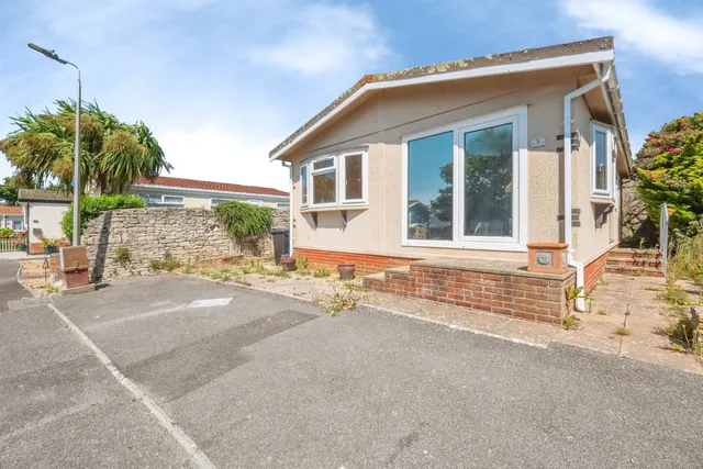 Weston Road, Portland, DT5, photo 1