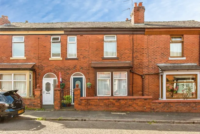 Mossfield Road, Chorley, Lancashire, PR6, photo 1