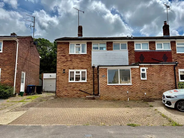 Sandrocks Way, Haywards Heath, RH16, photo 2