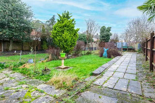 Deeble Road, Kettering, photo 3
