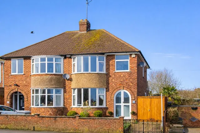 Deeble Road, Kettering, photo 1