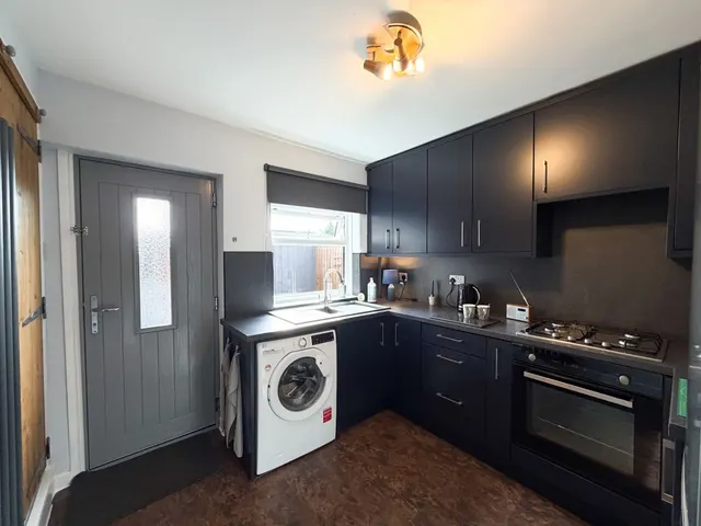 Carlton Road, Worksop, S81, photo 2