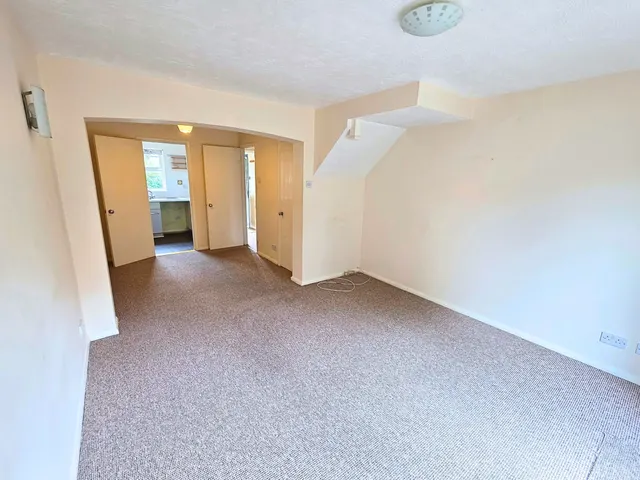 Old Brewery Close, Aylesbury, HP21, photo 3