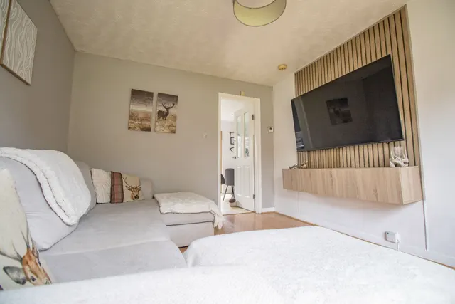Photo 3 — Woodville Court, Broxburn