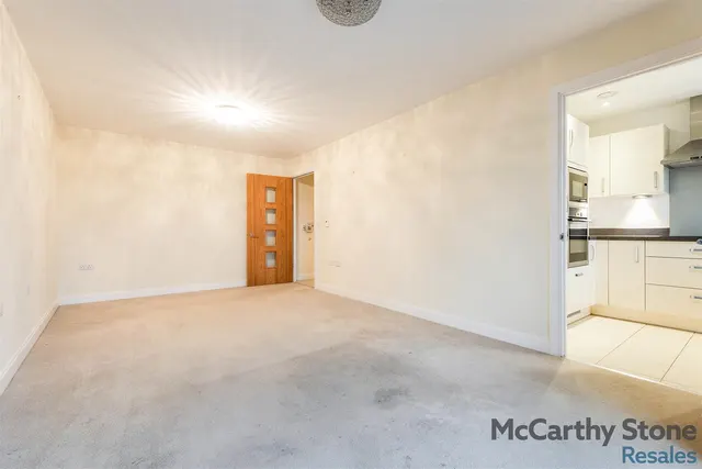 Shortmead Street, Biggleswade, SG18, photo 3