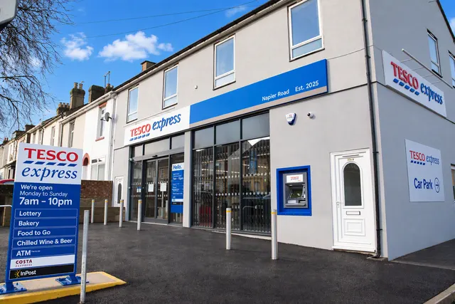 Napier Road, Gillingham, ME7, photo 1