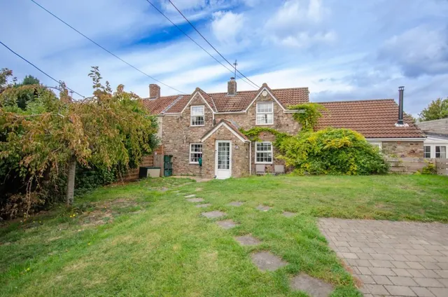 Siston Common, Siston, BS15, photo 1
