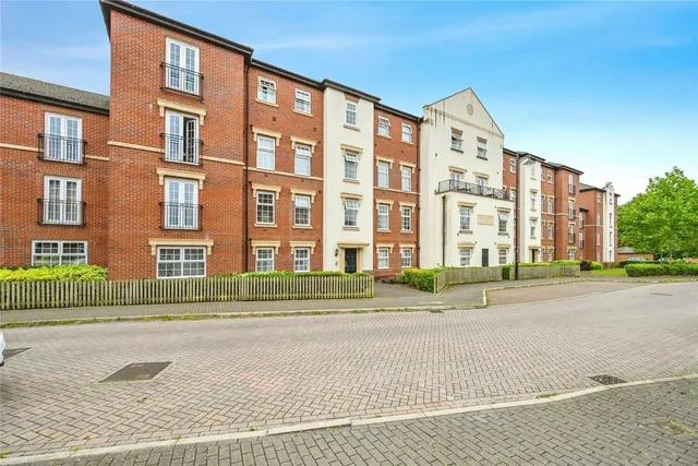 St. Georges Parkway, Stafford, ST16, photo 1