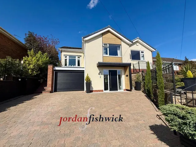 Bollinbarn Drive, Macclesfield, SK10, photo 1