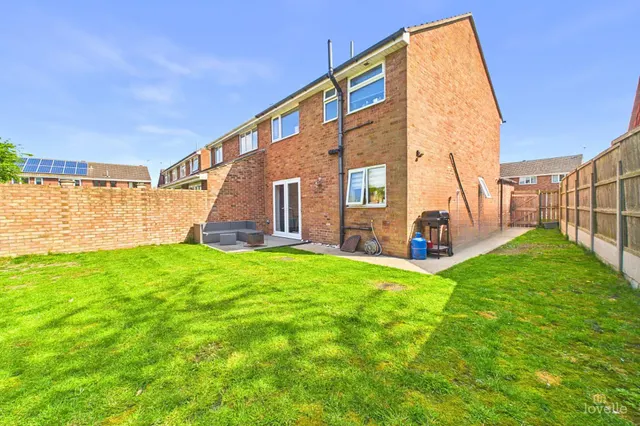 John Harrisons Close, Barrow-Upon-Humber, DN19, photo 2