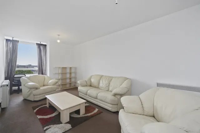 Photo 2 — Bramlands Close, Battersea, London, SW11