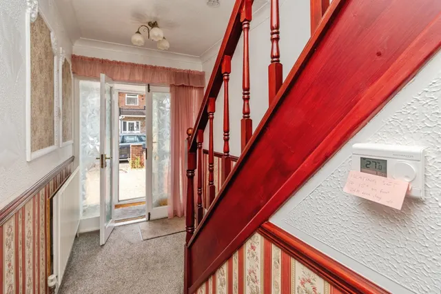 Georgina Avenue, Bilston, WV14, photo 2