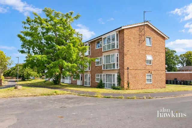 Lime Kiln, Royal Wootton Bassett, photo 1