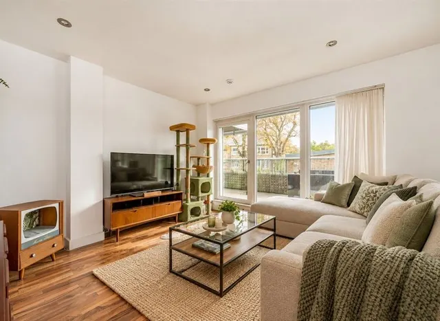 Hillside, Harlesden, NW10, photo 2