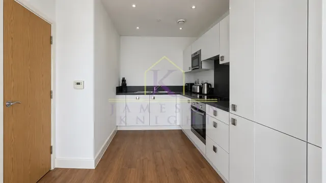 Agnes George Walk, London, E16, photo 2
