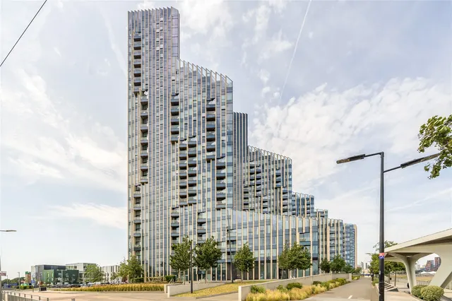 Cutter Lane, Greenwich Peninsula, London, SE10 0ZT, photo 1
