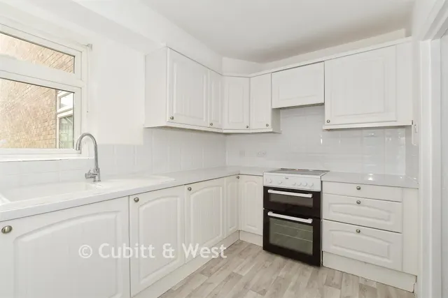 Devonshire Road, Sutton, SM2, photo 2