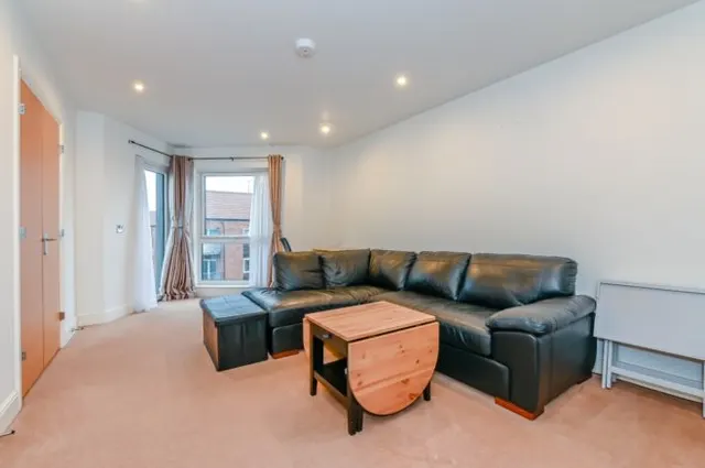 Drinkwater Road, Harrow, HA2, photo 2