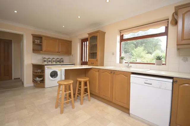 Watton, photo 3