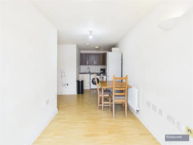 High Street, Wealdstone, HA3, photo 2