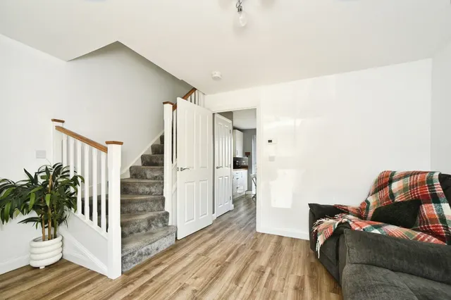 Gainey Gardens, Chippenham, SN15, photo 2