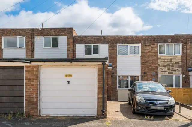 Rushmere Walk, Havant, PO9, photo 1