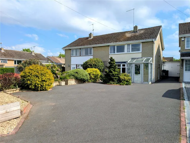 Trimpley Drive, Kidderminster, photo 1