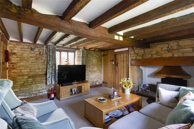 Park Lane, Cherhill, SN11, photo 2
