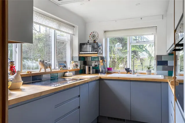 Park Lane, Cherhill, SN11, photo 3