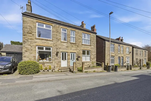 Henshall Road, Bollington, photo 1