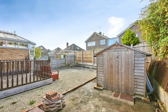Collingwood Road, Long Eaton, NG10, photo 3
