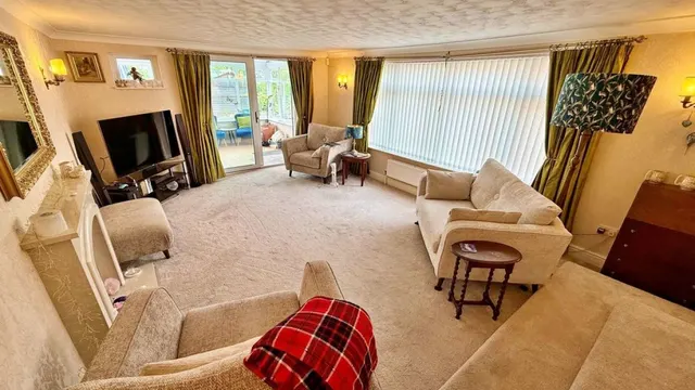 Hawthorn Road, Cherry Willingham, photo 3