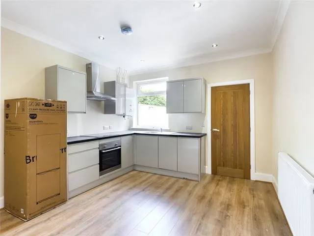 Warmwells Lane, Marehay, DE5, photo 2