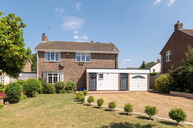 Yeomans Close, Catworth, PE28, photo 1