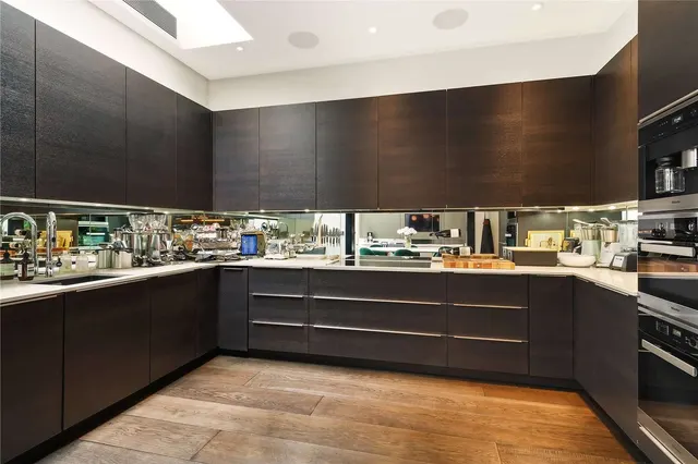 Photo 3 — 45-47 Cheval Place, London, SW7 1EW