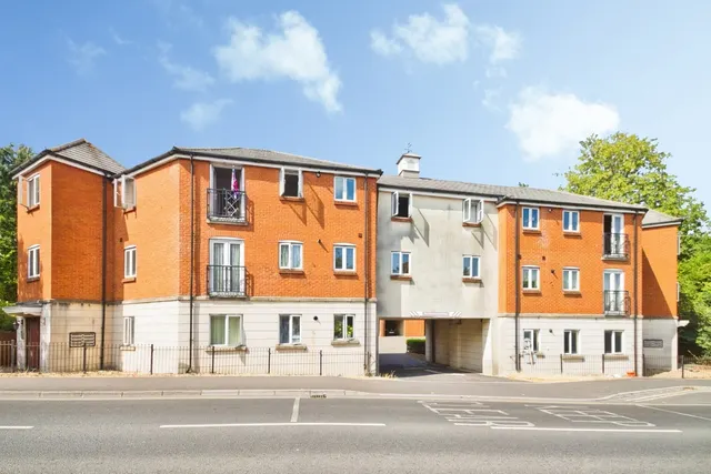 Preston Road, Yeovil, BA21, photo 1