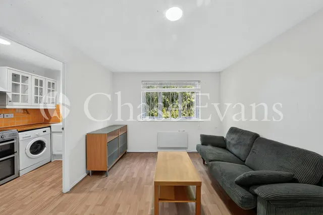 Telegraph Place, Isle Of Dogs, London, E14, photo 1