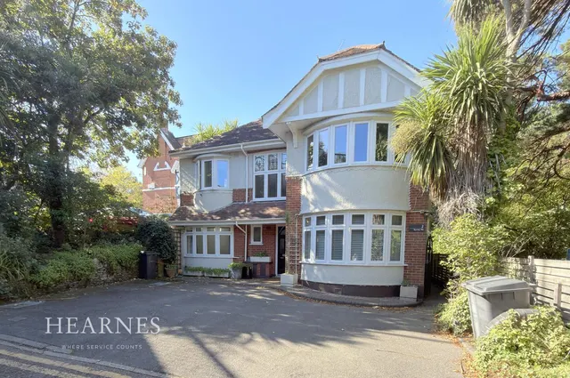 Surrey Road, BH2, photo 1
