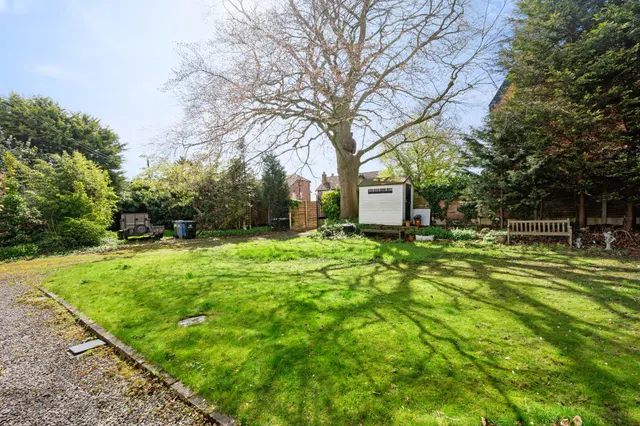 Raglan Road, Sale, photo 3