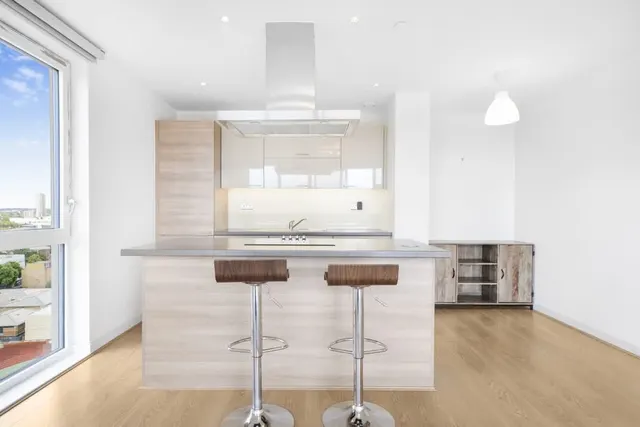 Hay Currie Street, E14, photo 3