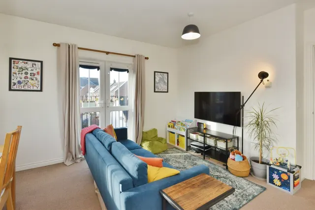 Greensand View, Woburn Sands, MK17, photo 2