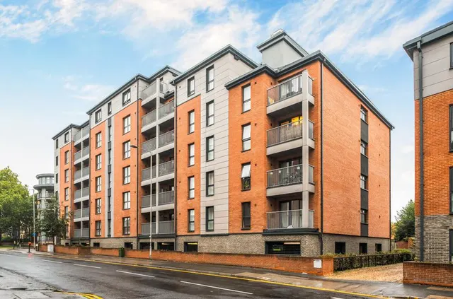 Silver Street, Reading, RG1, photo 1