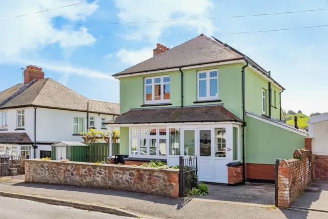 Poundfield Road, Minehead, TA24, photo 1