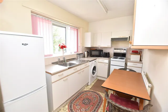 Farm Court, Leeds, LS15, photo 3