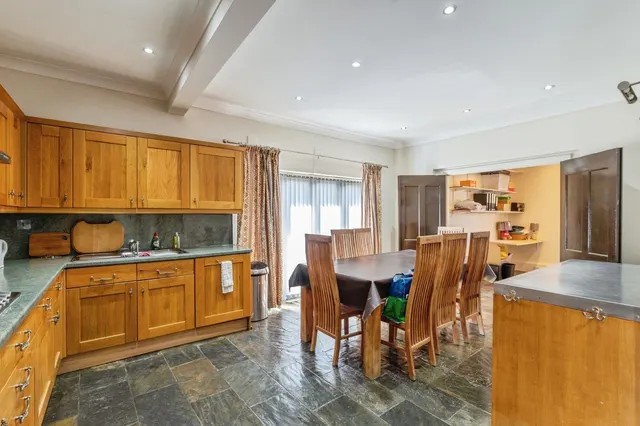 Photo 2 — Maycroft Gardens, Grays, Essex, RM17
