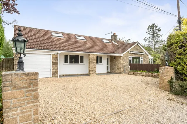 Corner Lane, Motcombe, Shaftesbury, Dorset, SP7 9HS, photo 1